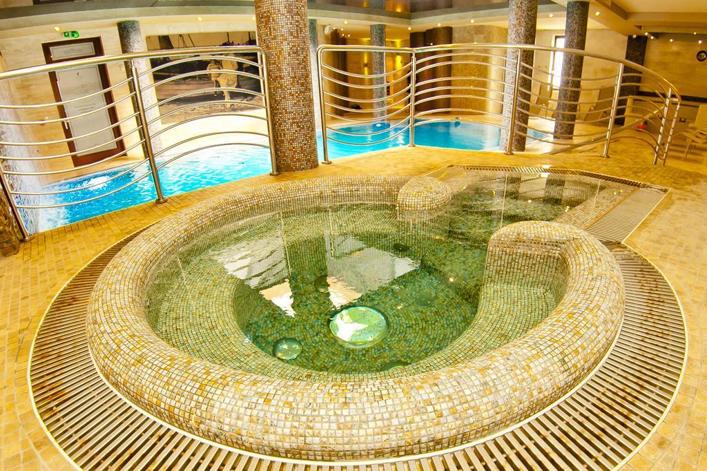 Hotel&Spa Stary Dziwnow Basen Swimming Pool Exterior photo